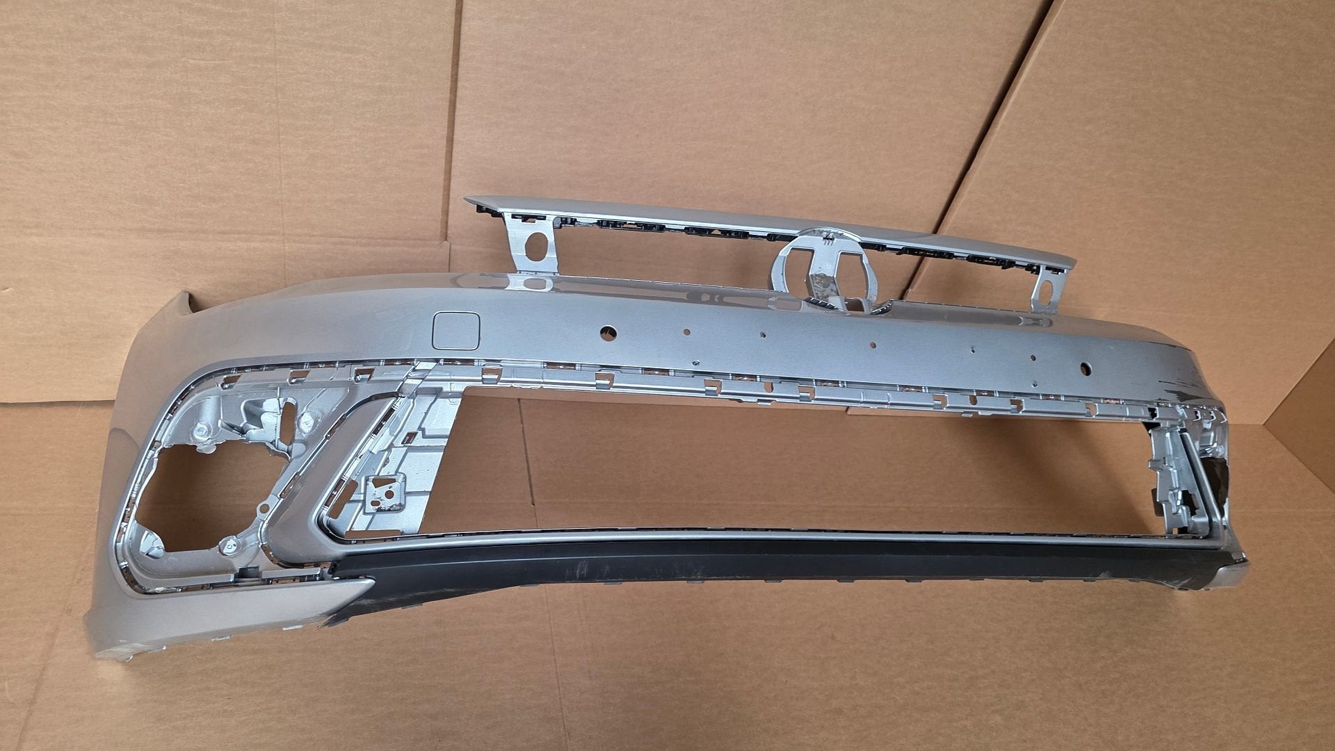 Voorbumper VW Polo 2G Facelift Bumper bj.2022-2026 LA7W, Gebruikt, -, Voor, Ophalen of Verzenden