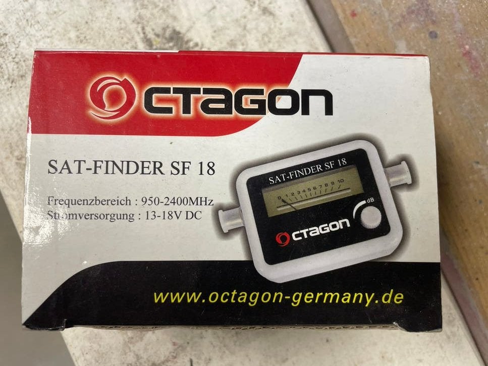 Satelliet vinder SF-18, OCTAGON, Audio, Tv en Foto, Schotelantennes, Zo goed als nieuw, (Schotel)antenne-accessoires, Overige merken