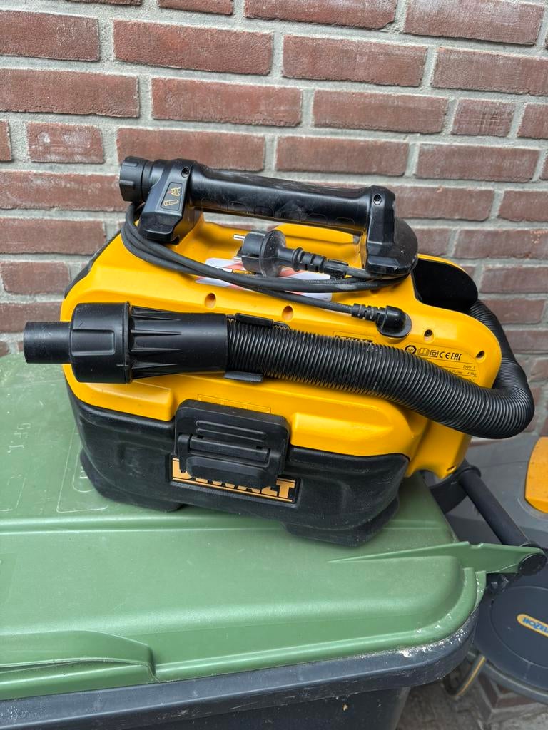 De Walt 18V DCV584L stofzuiger zgan., Ophalen of Verzenden, Zo goed als nieuw
