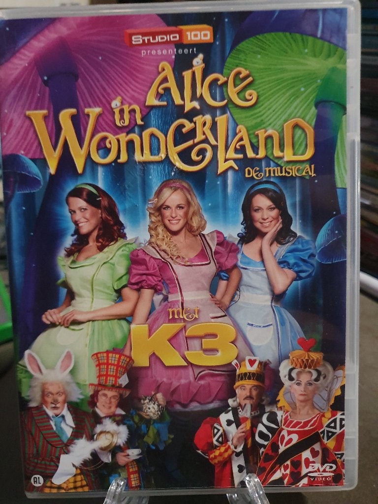 K3  Alice in wonderland DVD, Alle leeftijden, Ophalen, Zo goed als nieuw