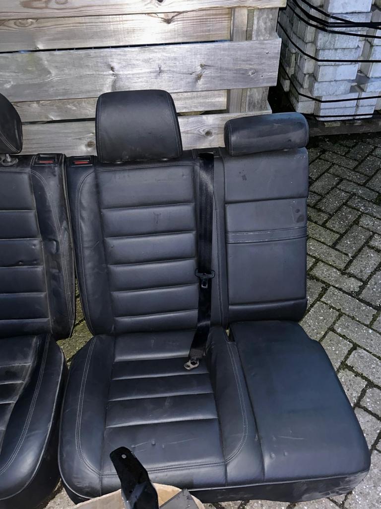 Achterbank Touareg vanaf 2005, Auto-onderdelen, Interieur en Bekleding, Volkswagen, ., Ophalen of Verzenden, Volkswagen