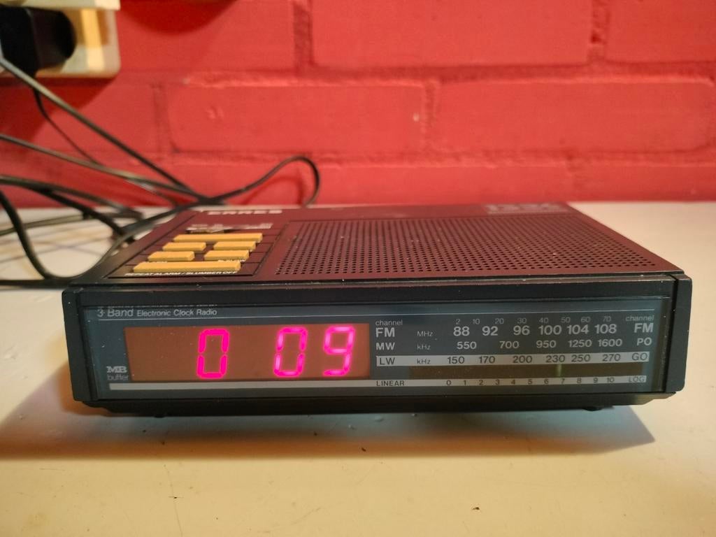 Vintage Erres TR1324 Wekkerradio - Werkend, Ophalen of Verzenden, Gebruikt, Radio