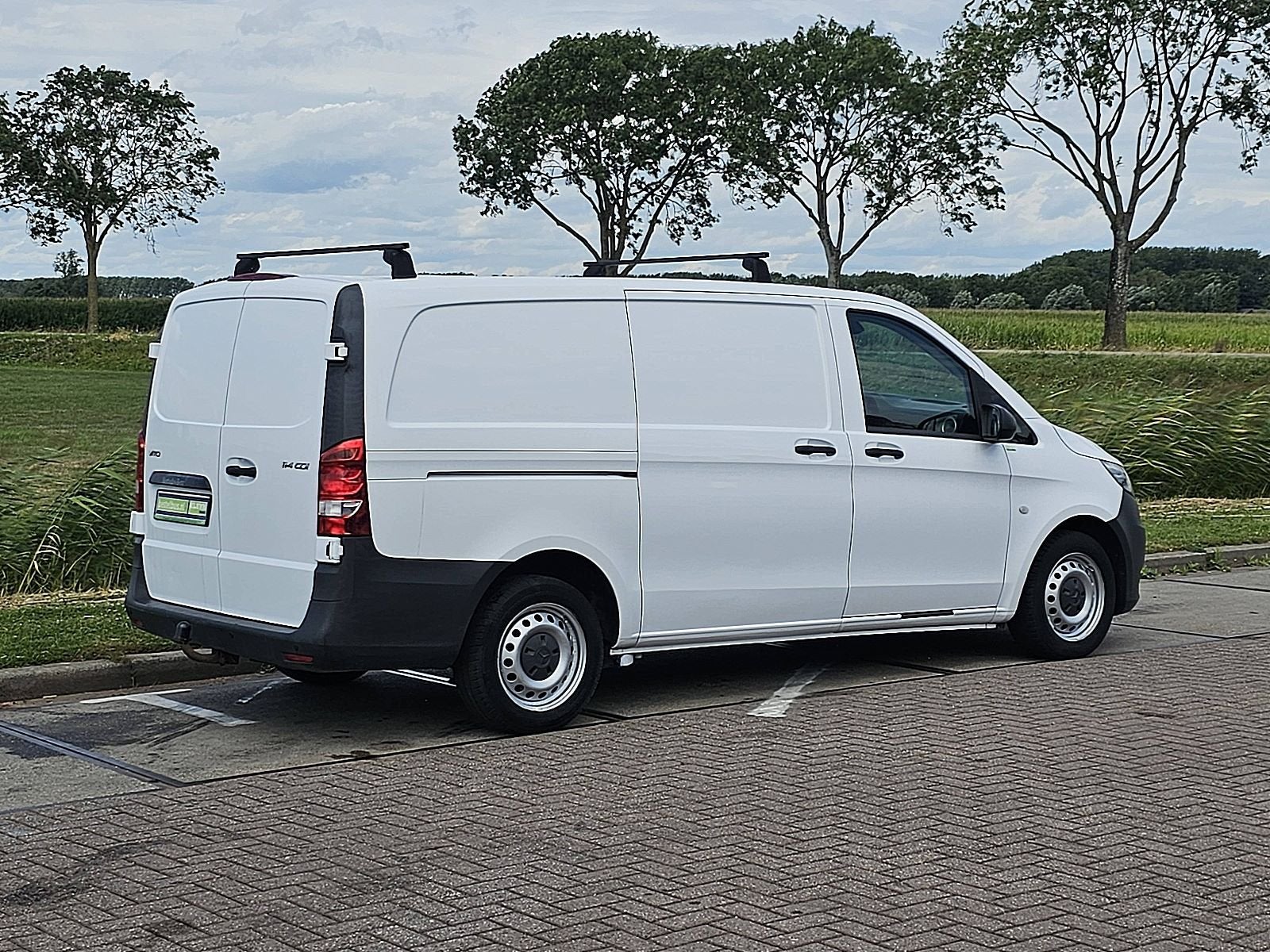 MERCEDES-BENZ VITO 114 cdi airco mtf-stuur, Auto's, Bestelauto's, 136 pk, Gebruikt, Euro 6, 1914 kg