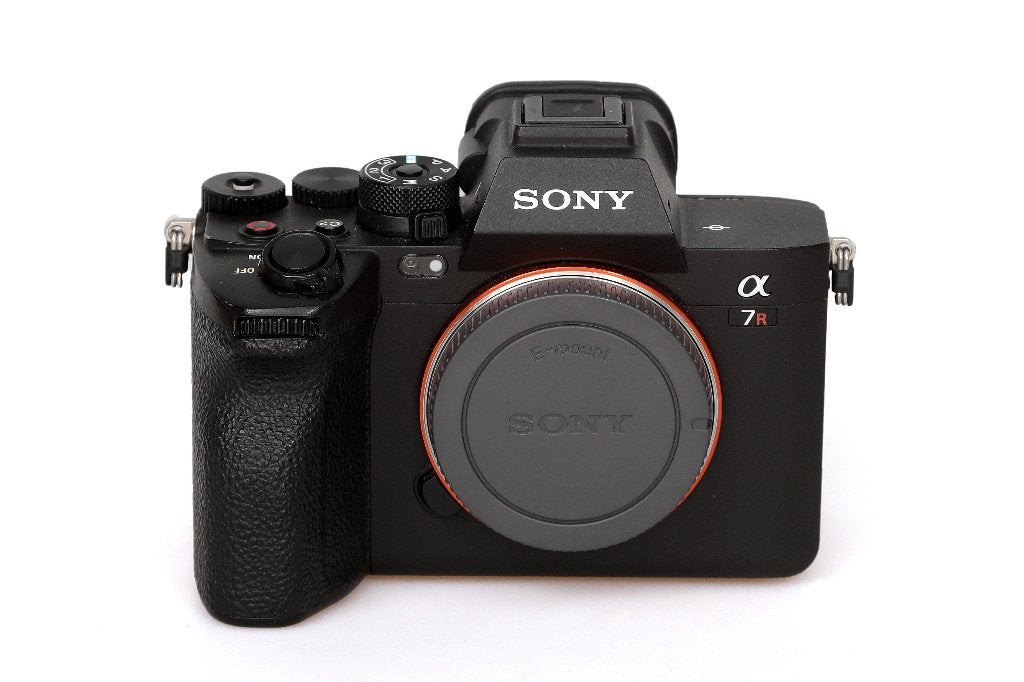 Sony A7RV Body, Audio, Tv en Foto, Fotocamera's Digitaal, Draagriem, Ophalen of Verzenden, Zo goed als nieuw, Kantelbaar/draaibaar scherm