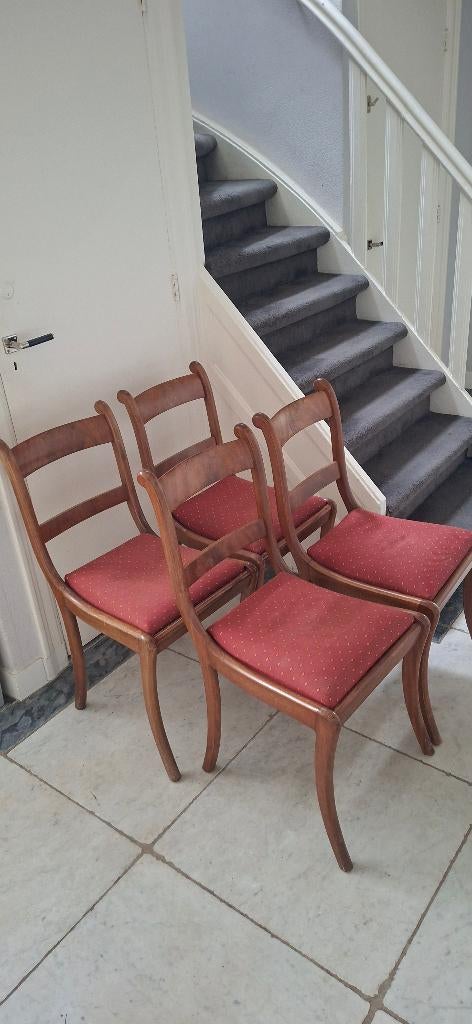 Eettafel stoelen, Huis en Inrichting, Stoelen, Ophalen, Gebruikt, Klassiek mahonie hout, Vier