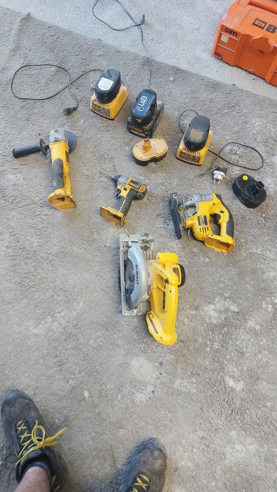 Dewalt 18v gereedschapset, Ophalen, Gebruikt, Boormachine