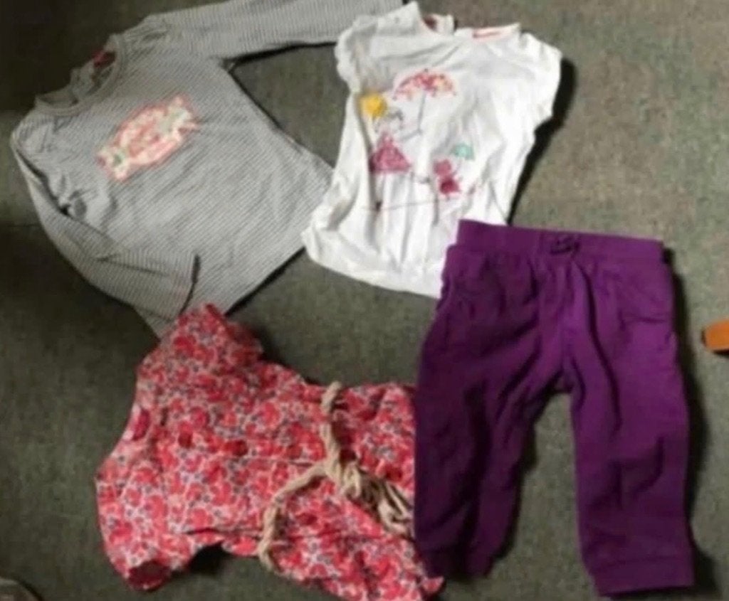 Pakketje kleding voor een meisje maat 74, Kinderen en Baby's, Babykleding | Maat 74, Ophalen, Zo goed als nieuw, Meisje, Jurkje of Rokje
