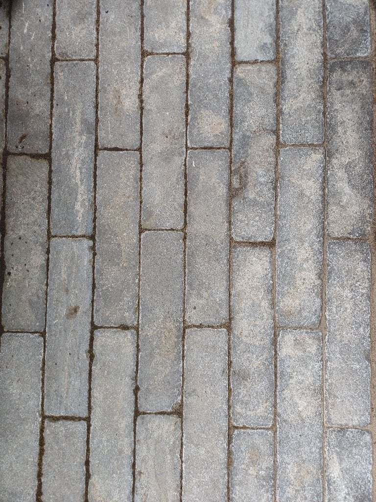 Gebruikte betonnen klinkers - Grijs, Tuin en Terras, Tegels en Klinkers, Ophalen, Gebruikt, Klinkers, Minder dan 5 m²