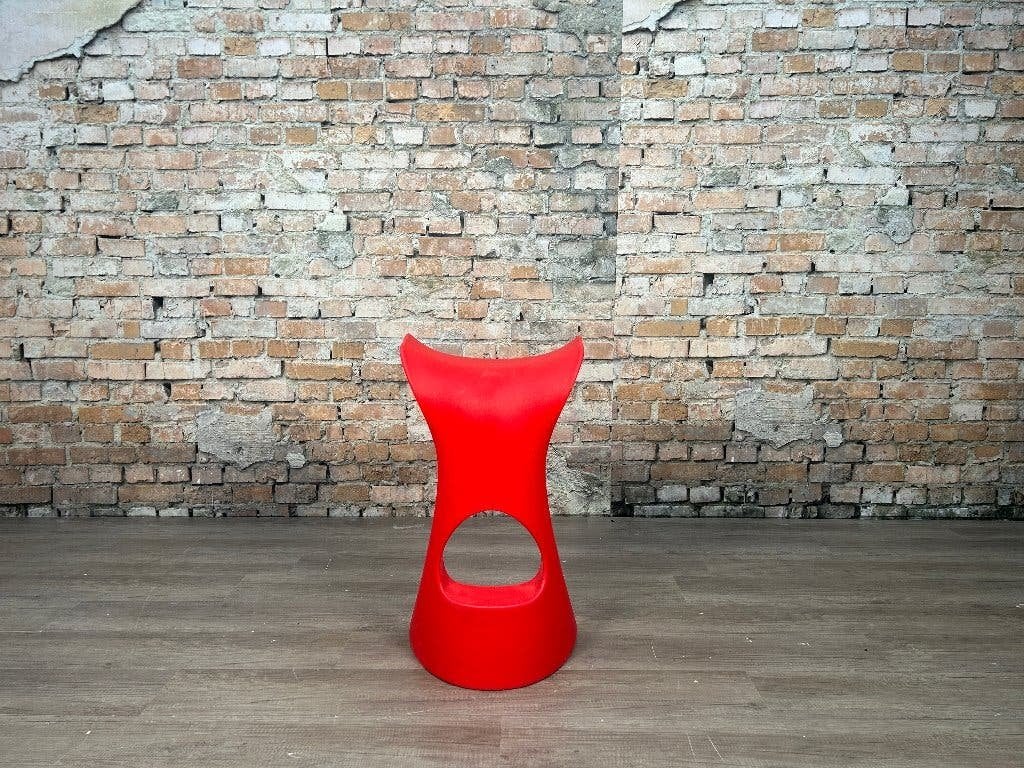 Slide Design Koncord – Rood kunststof | Karim Rashid