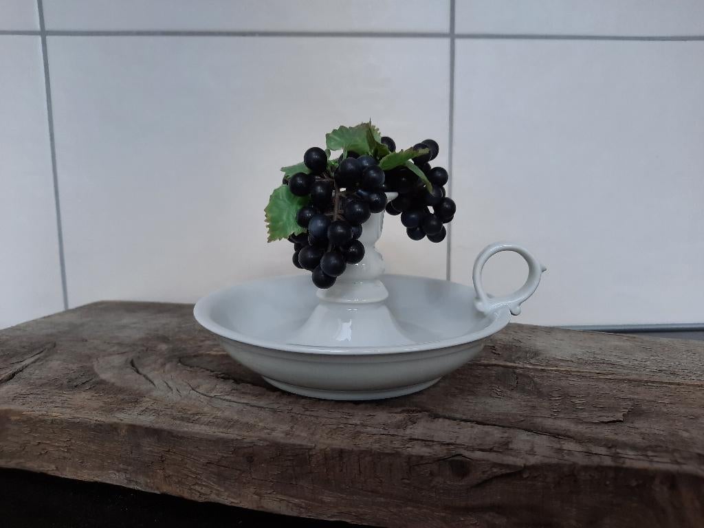 Mooie porseleinen kandelaar, hoogte 9 cm., Ophalen, Overige materialen, Wit, Zo goed als nieuw