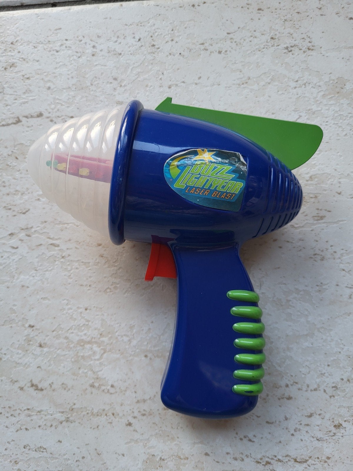 Buzz Lightyear Laser Blast speelgoedpistool, Verzamelen, Disney, Ophalen of Verzenden, Overige figuren, Gebruikt, Beeldje of Figuurtje