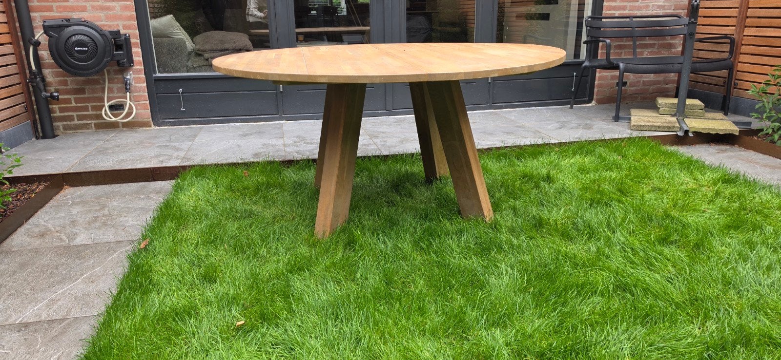 Stijlvolle eiken eettafel, Ophalen, Vijf personen of meer, 100 tot 150 cm, 100 tot 150 cm
