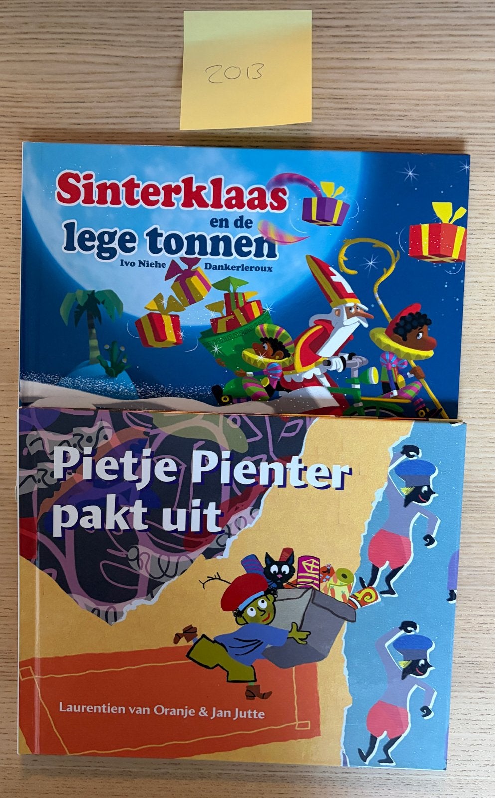Sinterklaas en Pietje Pienter boeken (2013) - Douwe Egberts, Ophalen of Verzenden, Gelezen, Sprookjes