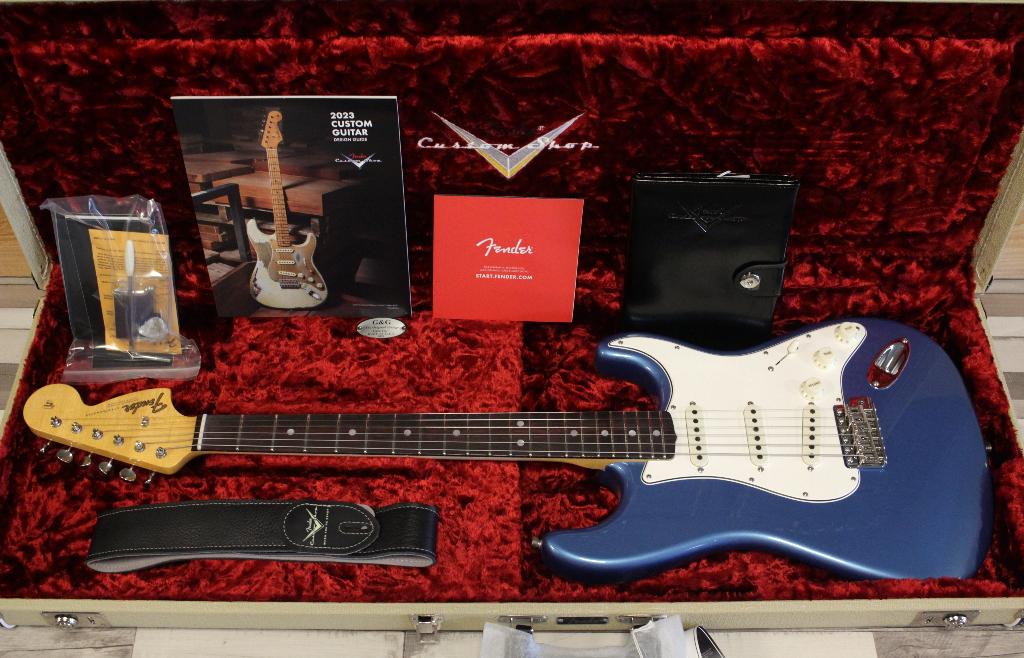 SALE! Fender Custom Shop gitaren en bassen. NIEUW!, Fender, Info@fender.com, Nieuw, Ophalen of Verzenden