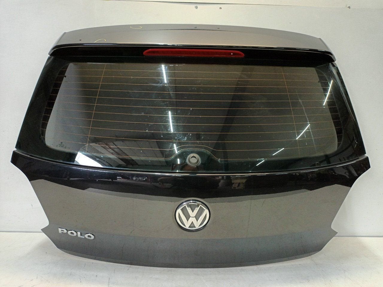 Achterklep Volkswagen Polo, Onderdelen@venauto.nl, Van der Ven Autorecycling B.V., Gebruikt, Ettenseweg 76, 4706 PB Roosendaal, The Netherlands