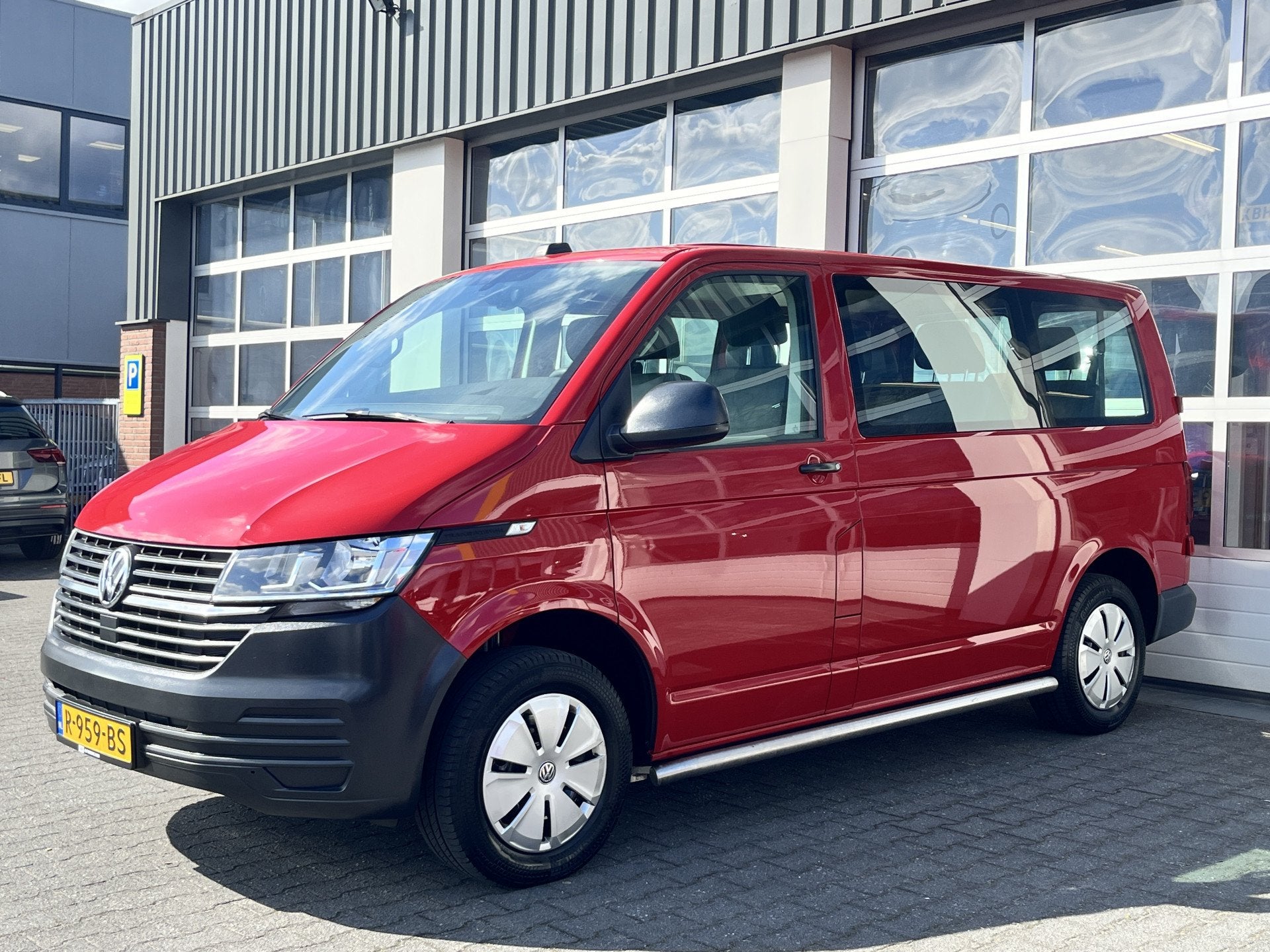 Volkswagen Transporter Kombi 2.0 TDI L1H1 Exportprijs ! 9-pe, Voorwielaandrijving, Gebruikt, 241 €/maand, Origineel Nederlands