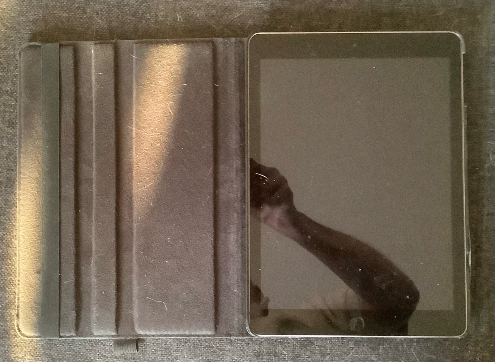iPad 6 64 GB - Zo goed als nieuw met hoes, 9 inch, Apple iPad, Ophalen of Verzenden, Zo goed als nieuw