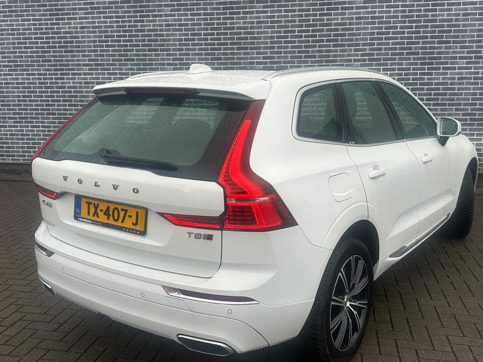 Volvo XC60 2.0 T8 Twin Engine AWD Inscription | Plug-in Hybr, 12 maanden, Gebruikt, Euro 6, 4 cilinders