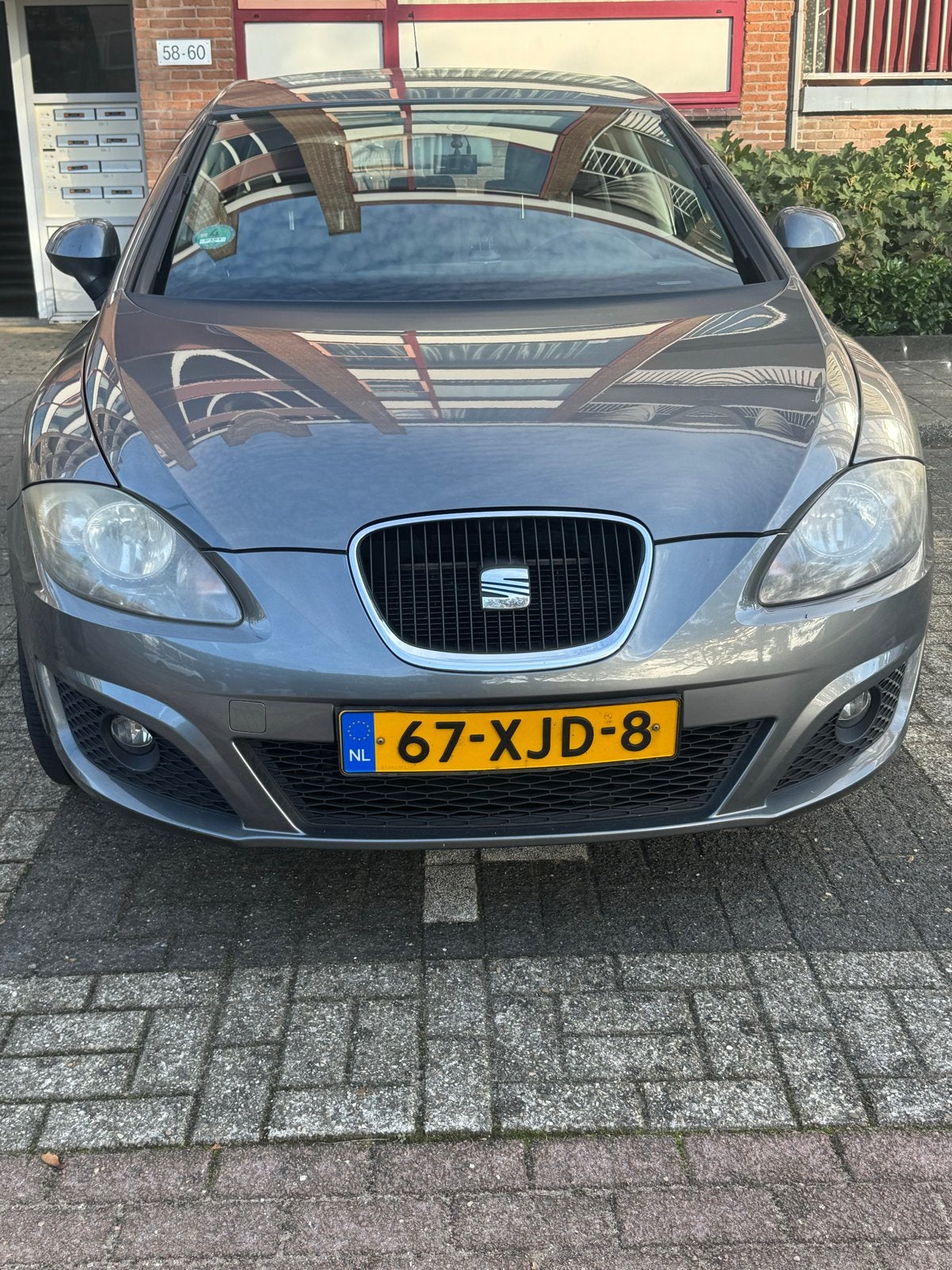 Seat Leon 1.2 TSI 77KW 2012 Grijs 143606 km, Auto's, Voorwielaandrijving, 4 cilinders, Leon, Particulier