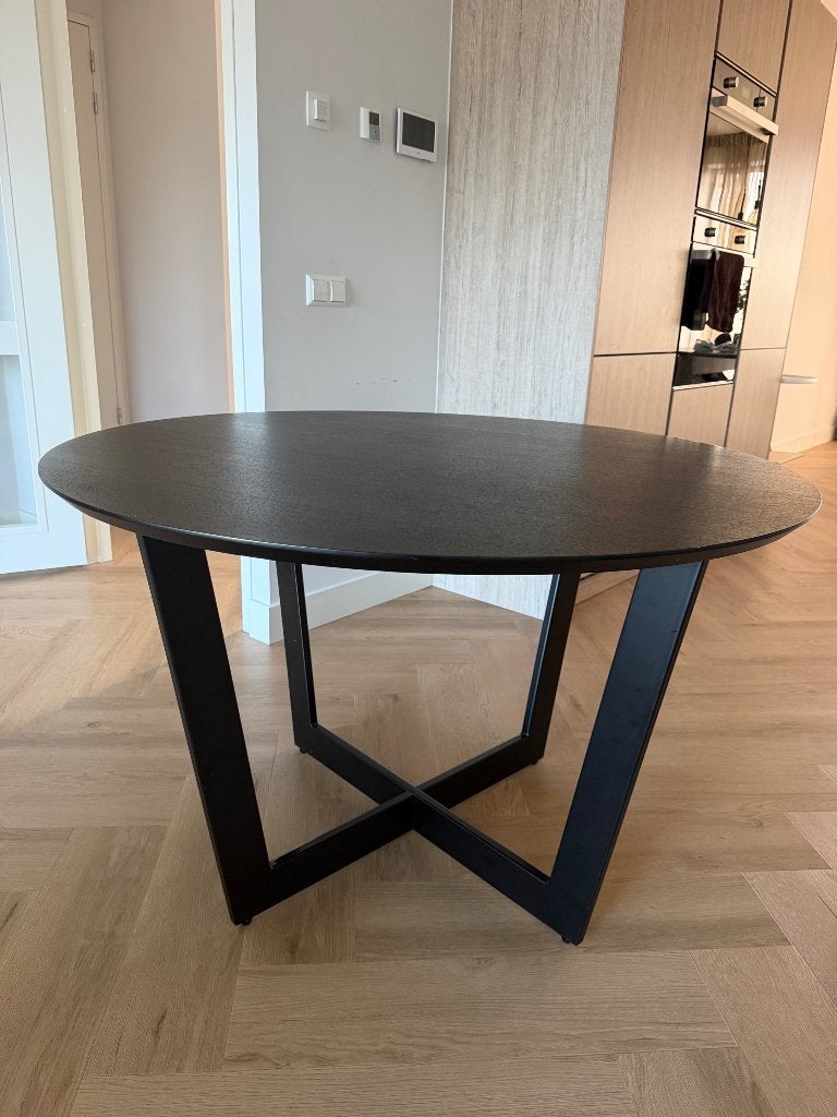 Ronde zwarte eettafel, Huis en Inrichting, Tafels | Eettafels, Ophalen, 50 tot 100 cm, 100 tot 150 cm, Rond