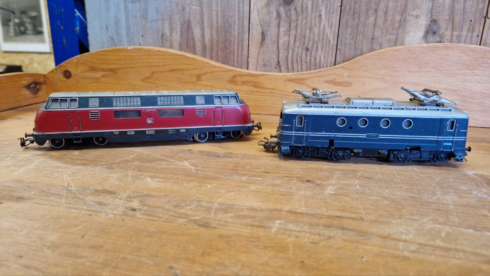 2 x oude Märklin locomotief, Wisselstroom, Gebruikt, Locomotief, Ophalen of Verzenden