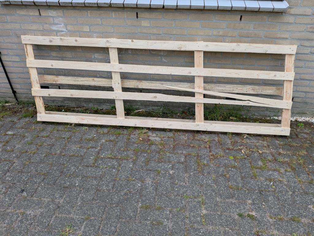 Pallet gratis op te halen, Ophalen, Vuren, Pallet