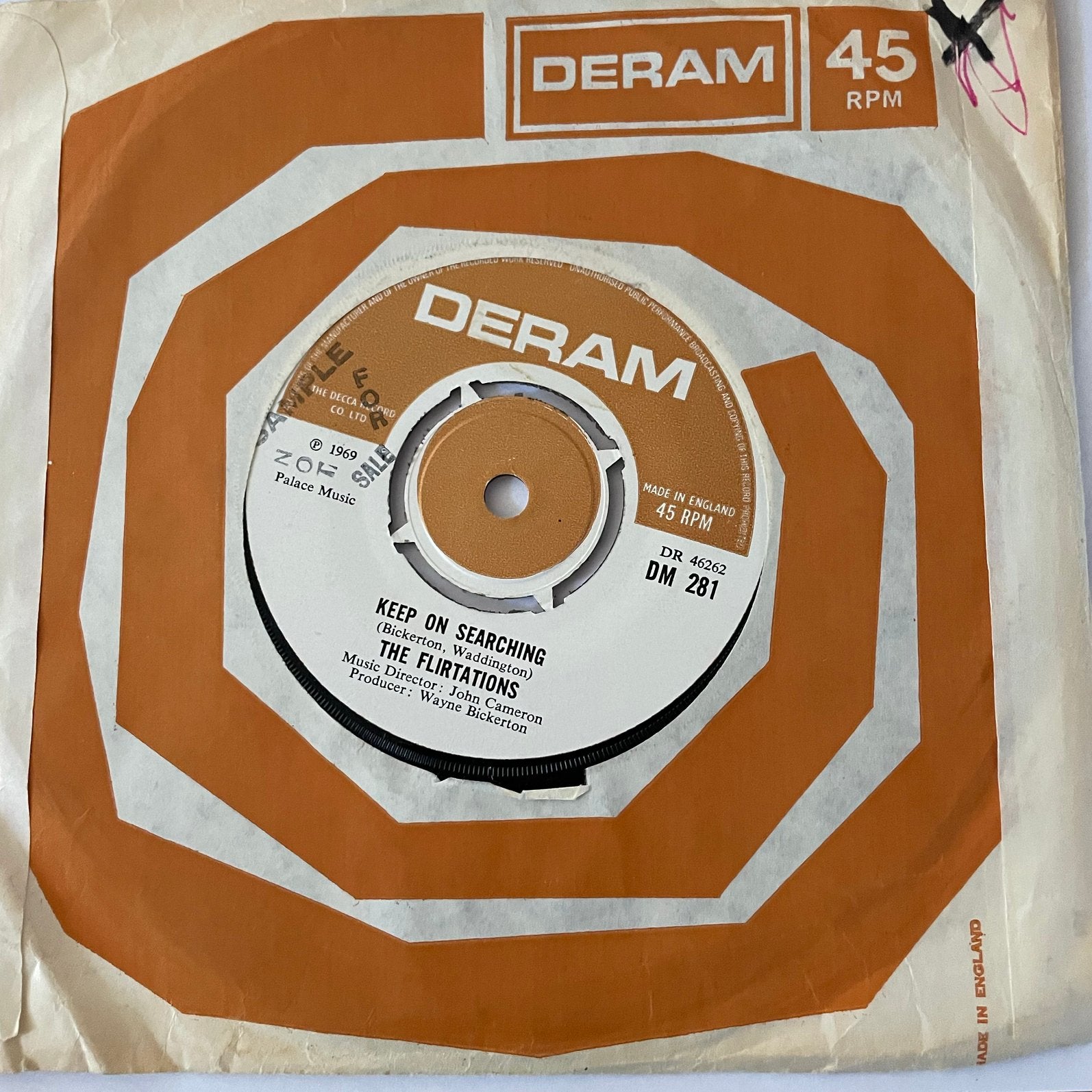 The Flirtations - Keep on searching / Momma I’m coming home, Ophalen of Verzenden, Zo goed als nieuw, Pop