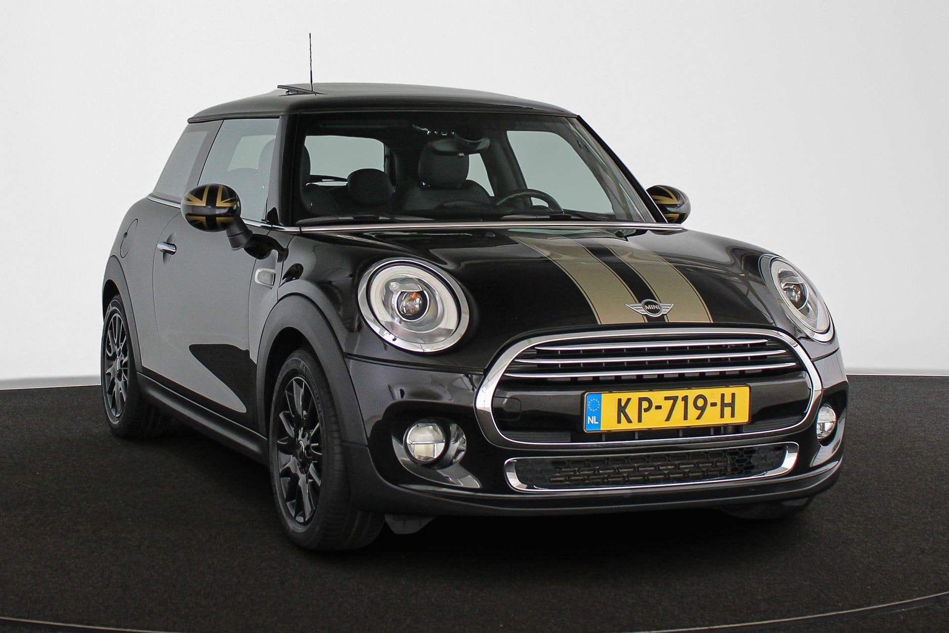 MINI 3-Deurs 1.5 Cooper Marylebone Panoramadak Stoelverwarmi, Voorwielaandrijving, 136 pk, Gebruikt, 4 stoelen