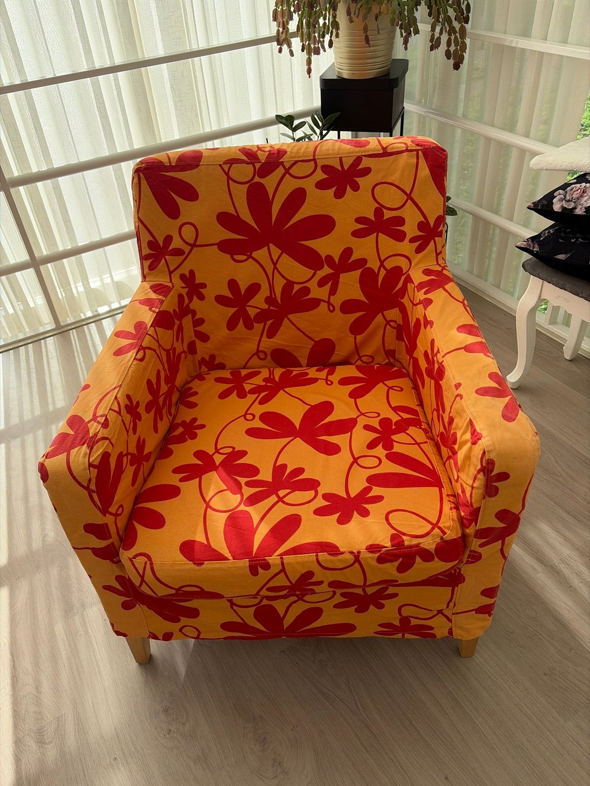 IKEA Karlstad fauteuil met bloemenprint, Gebruikt, 75 tot 100 cm, Ophalen of Verzenden, Stof