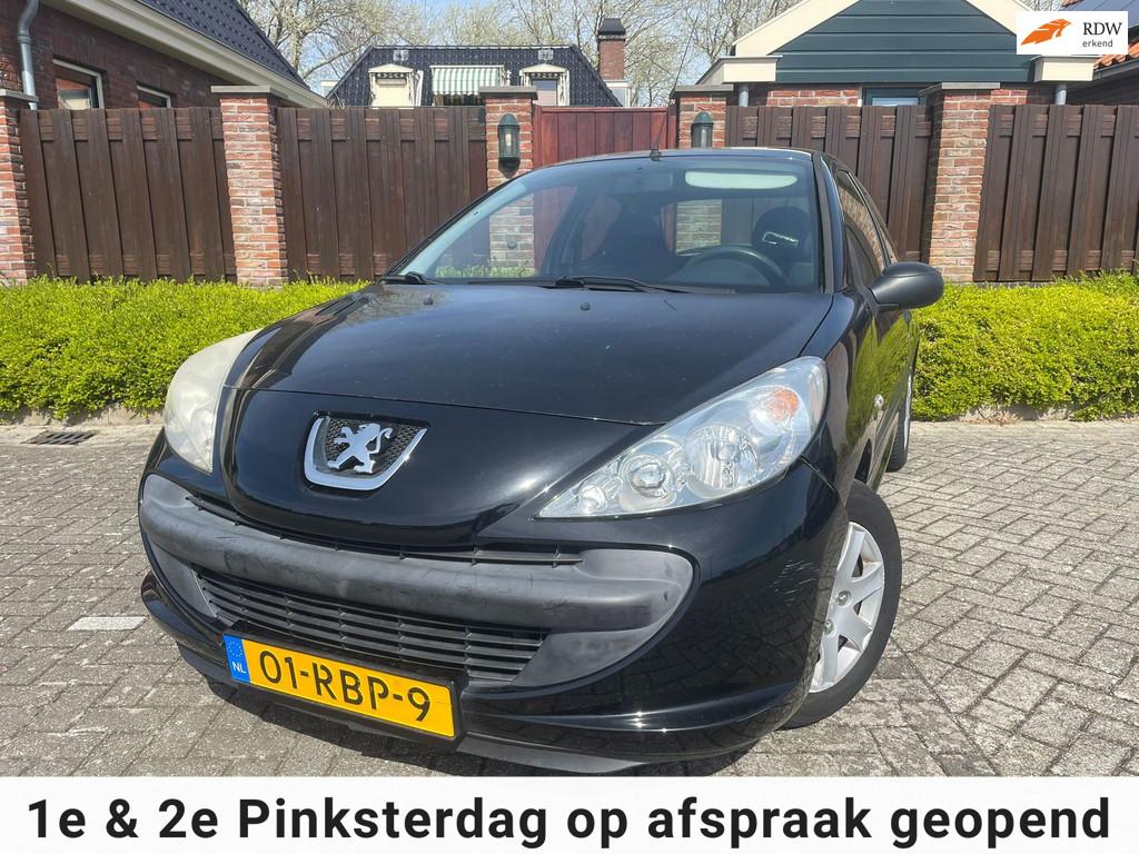 Peugeot 206 + 1.1 Accent 3drs AIRCO LAGE KILOMETERSTAND NAP, Voorwielaandrijving, Stof, Gebruikt, 31 €/maand