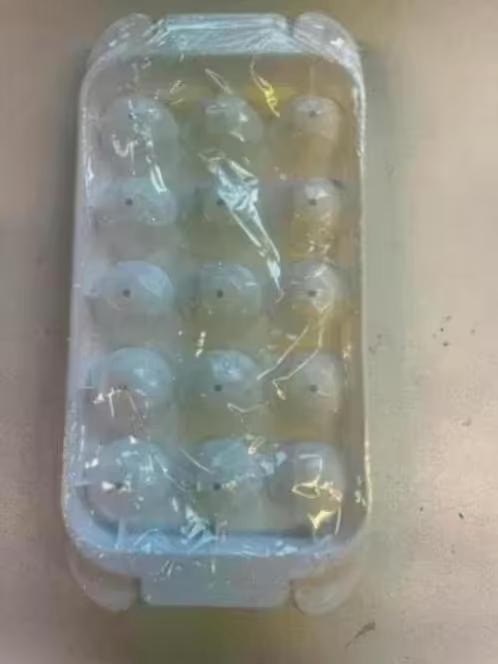NIEUW! ijsblokjes bakjes 2 verschillende maten €4,99, Ophalen of Verzenden, Nieuw