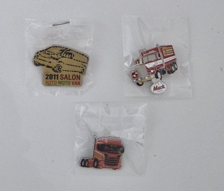 3x Pin - Diversen - Truck - NIEUW, Verzamelen, Speldjes, Pins en Buttons, Ophalen of Verzenden, Nieuw, Transport, Speldje of Pin