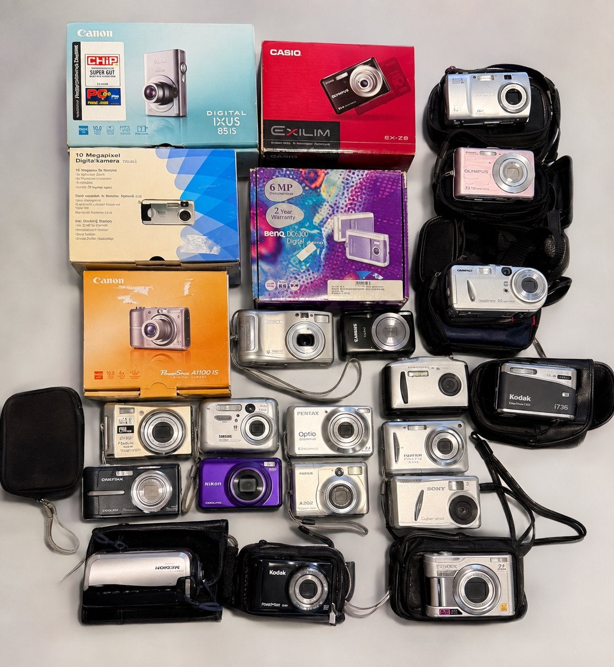 Partij 25 digitale camera’s + analoge Pentax | Kodak Canon, Ophalen, Gebruikt, Compactcamera, Geheugenkaart