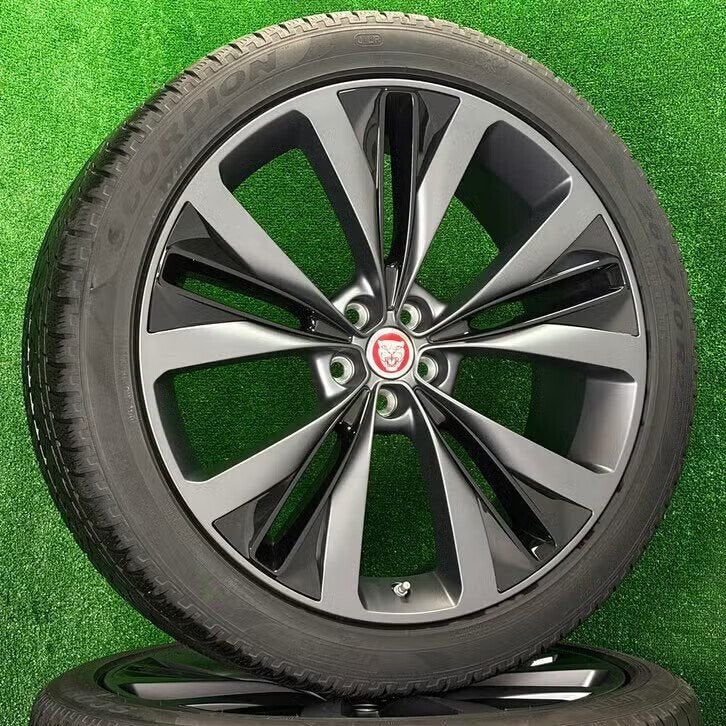 Originele 22 inch Jaguar velgen winterbanden I-Pace F-Pace, Info@jaguar.com, Gebruikt, 265 mm, Banden en Velgen