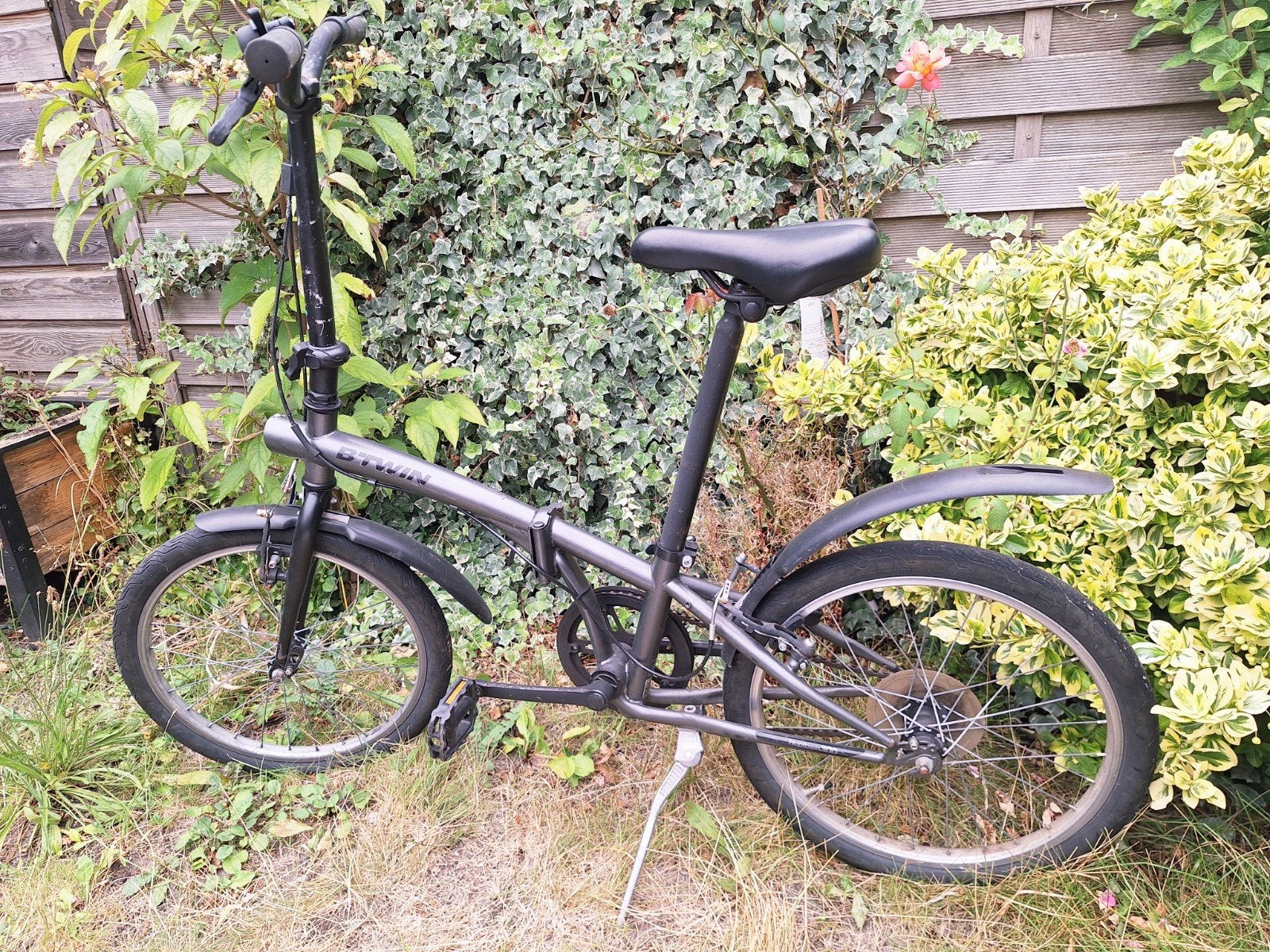 B'Twin Hoptown 300 vouwfiets - Gebruikt, 20 inch of meer, Gebruikt, Velgrem, Totaal opvouwbaar