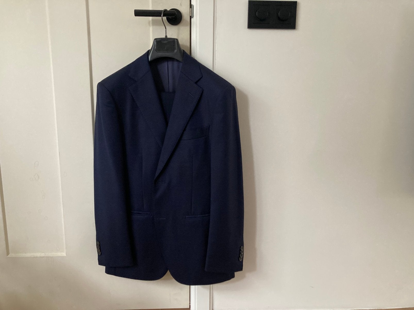 Tweedelig Suitsupply pak donker blauw maat 46, Ophalen, Gedragen, Maat 46 (S) of kleiner, Blauw