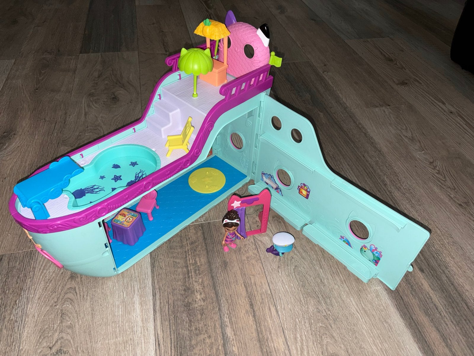 Gabby's Poppenhuis Cruiseschip Speelset, Ophalen of Verzenden, Zo goed als nieuw, Meisje