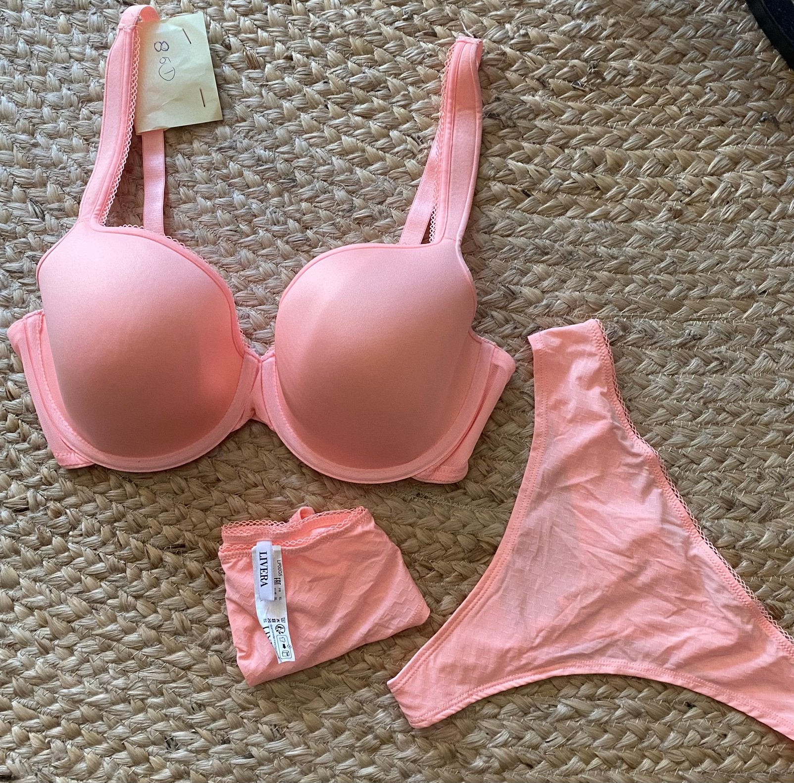 NIEUW setje van LIVERA..85D-2 strings xl, B, Overige kleuren, Verzenden, A