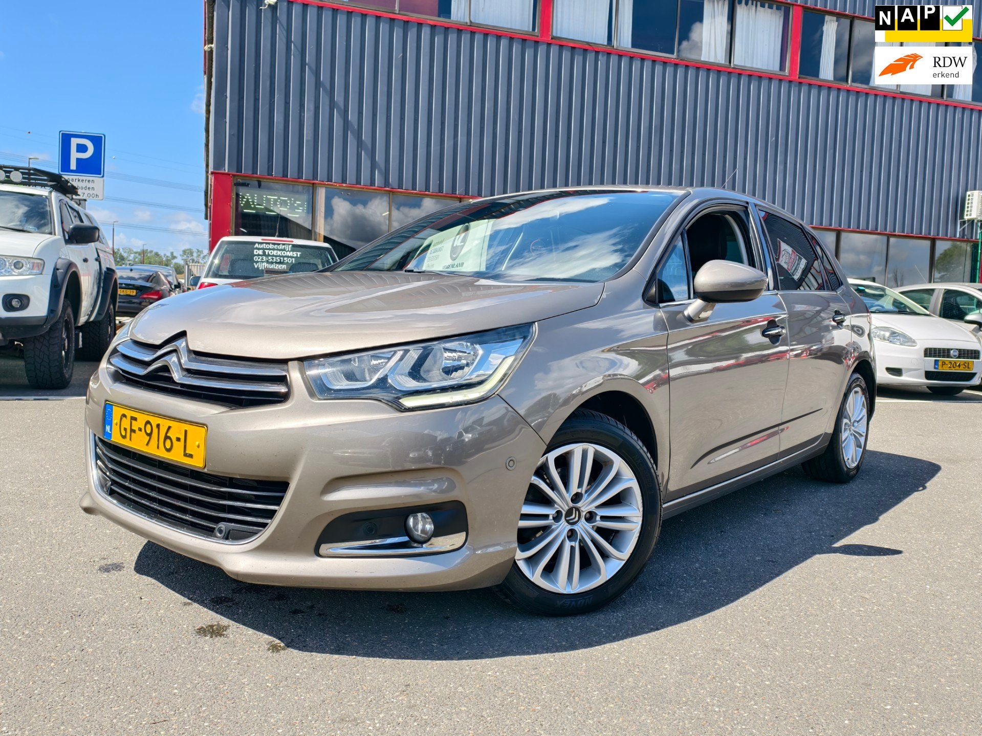 Citroen C4 1.6 BlueHDi Business / NAP / NAVI / SP VLG / OHB, Auto's, Stof, Euro 6, 4 cilinders, Origineel Nederlands