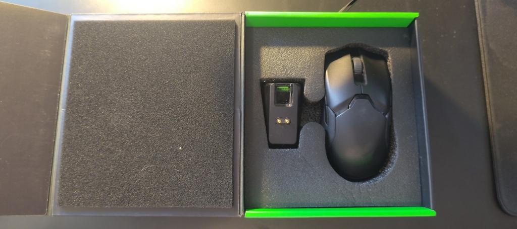 Razer Viper Ultimate Draadloze Gaming Muis, Computers en Software, Muizen, Gebruikt, Muis, Linkshandig, Rechtshandig, Draadloos