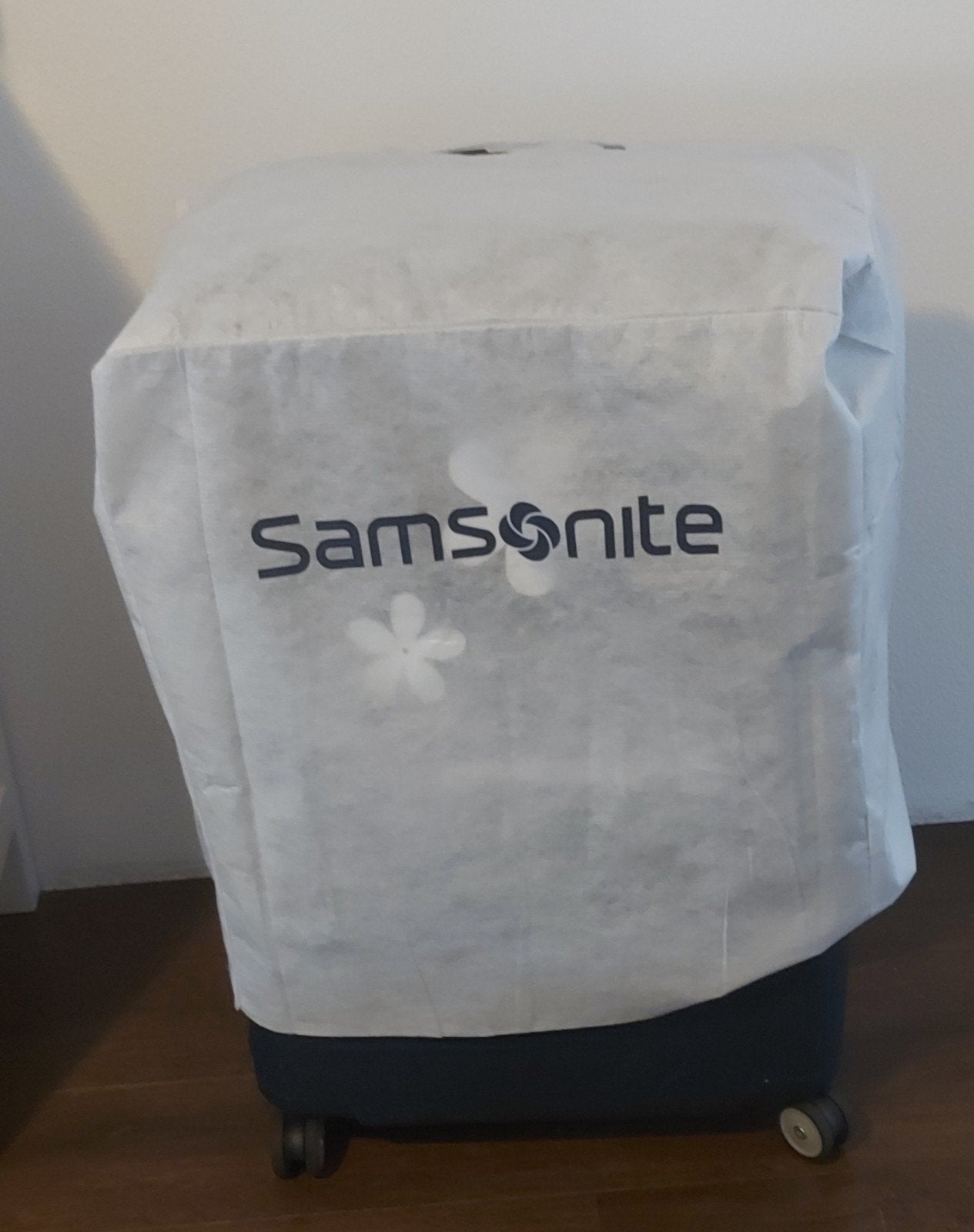 Samsonite koffer, Sieraden, Tassen en Uiterlijk, Koffers, Ophalen, Zo goed als nieuw, Hard kunststof, 70 cm of meer