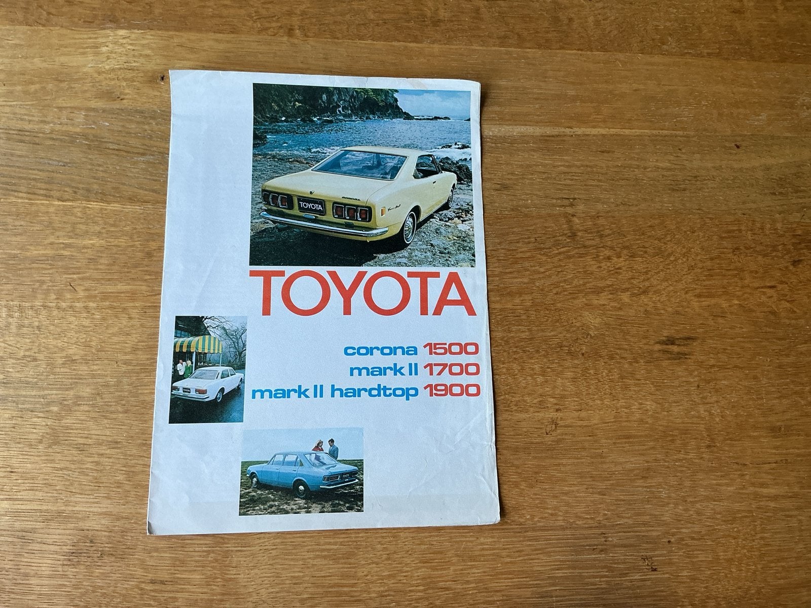 Toyota Corona/Mark II brochure (jaren '70), Ophalen of Verzenden, Gelezen, Toyota