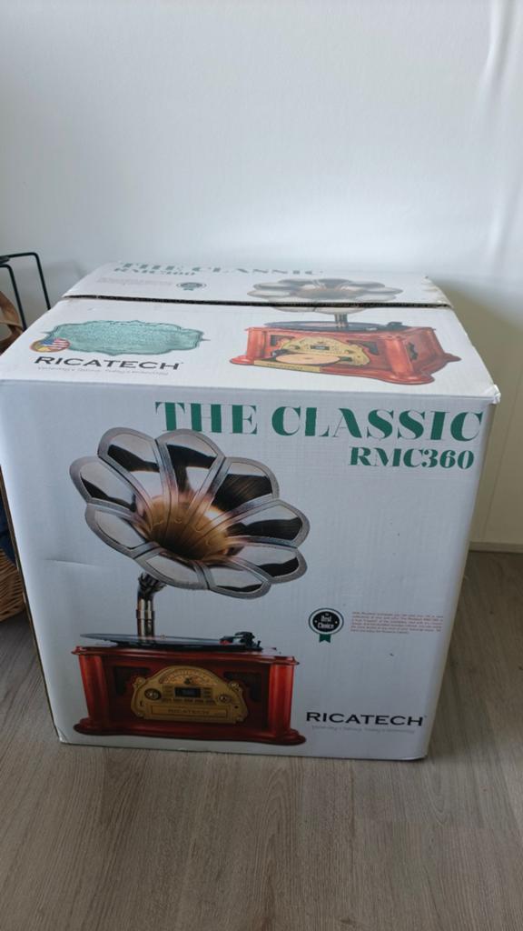 Ricatech 'The Classic' RMC360: Platenspeler, CD, Radio, Audio, Tv en Foto, Platenspelers, Ophalen of Verzenden, Zo goed als nieuw