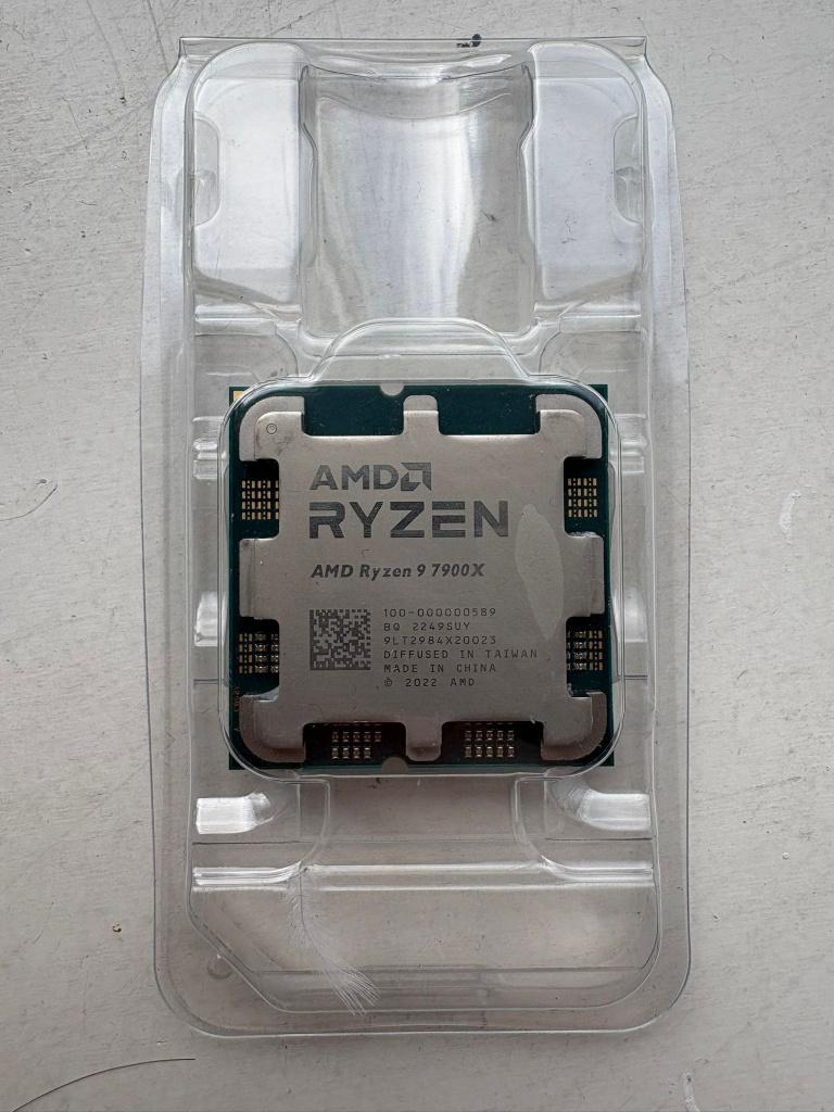 AMD Ryzen 9 7900x, Computers en Software, Processors, AM5, Ophalen of Verzenden, AMD Ryzen 9, 4 Ghz of meer