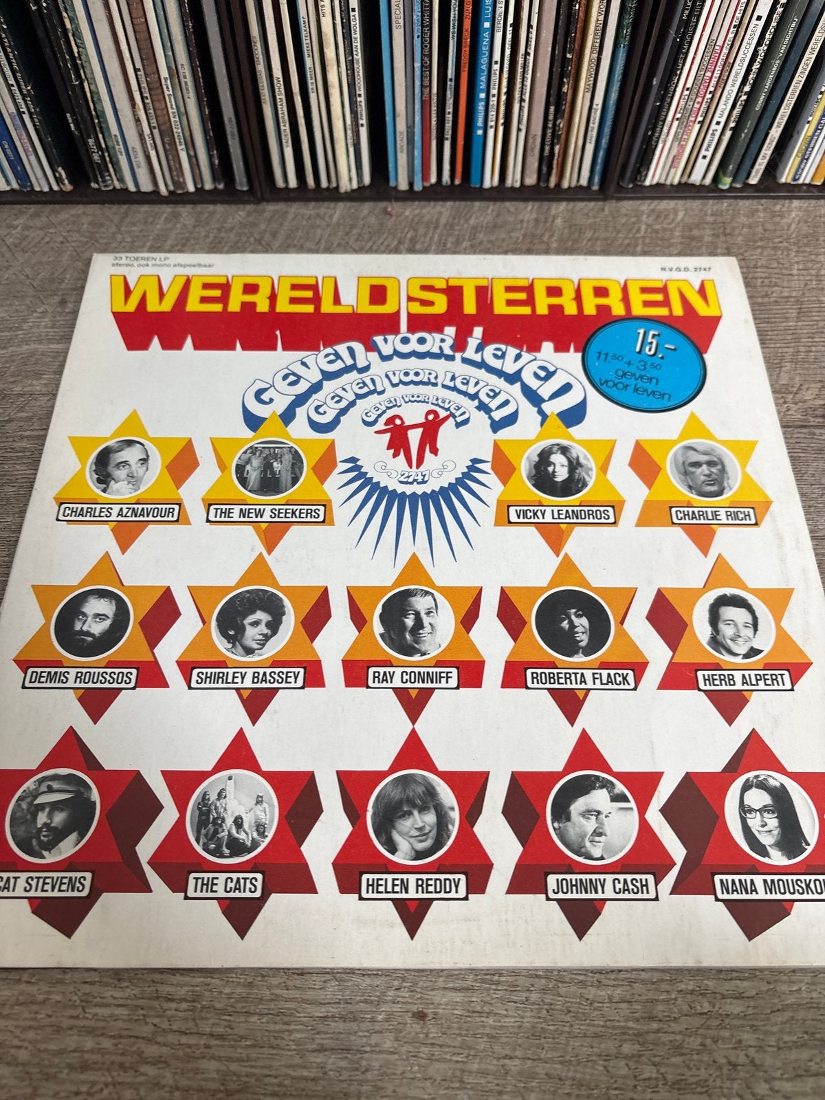 Wereldsterren Geven Voor Leven - Verzamelalbum LP, Ophalen of Verzenden, Gebruikt, Overige genres, Verzamelalbum