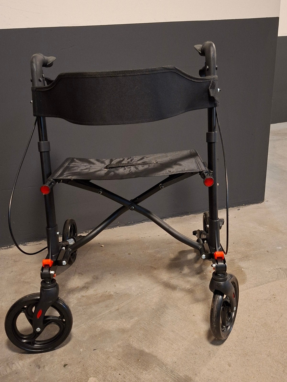 Zo goed als nieuw: Scootplaza Lite Rollator (slechts 1x gebr, Ophalen, Opvouwbaar, Nieuw