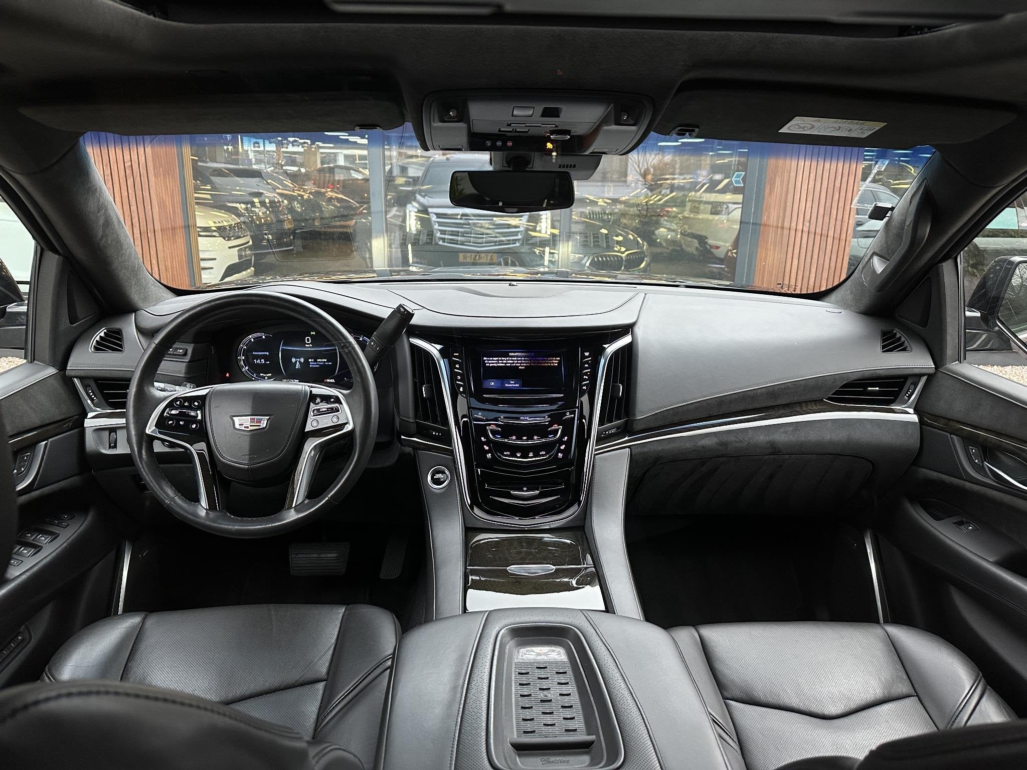 Cadillac Escalade 6.2 V8 Platinum Schuifdak Adapt. Cruise Ma, Auto's, Automaat, Zwart, Bedrijf, Vierwielaandrijving