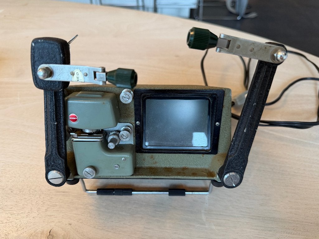 Vintage 8mm filmset: Crown editor, Pallas plakpers & acc, Verzamelen, Fotografica en Filmapparatuur, Ophalen of Verzenden, 1960 tot 1980