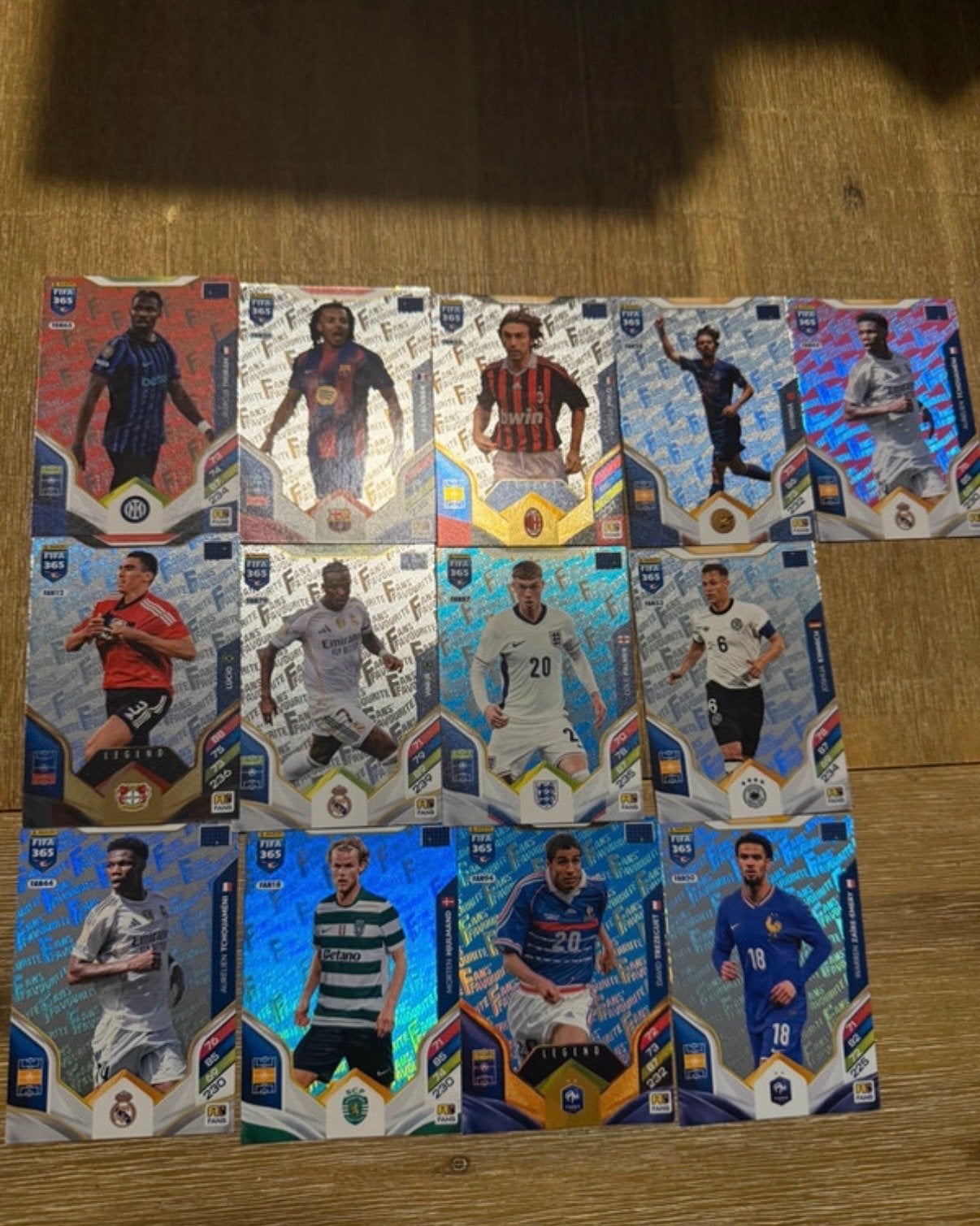 FIFA 365 Adrenalyn XL Panini voetbal kaarten (2025), Ophalen of Verzenden, Nieuw, Meerdere kaarten