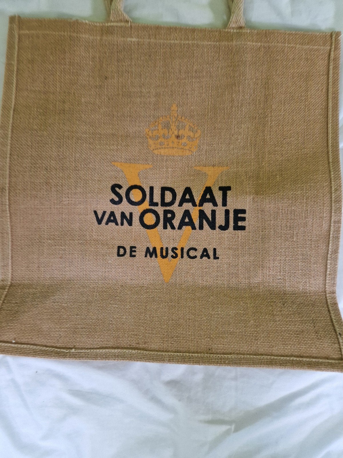 Tas van musical, Ophalen